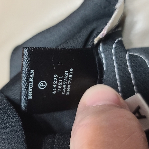 Ann Taylor Little Black Dress Sleeveless Bow at Shoulder White Stiching Sz 2 EUC - Picture 9 of 9